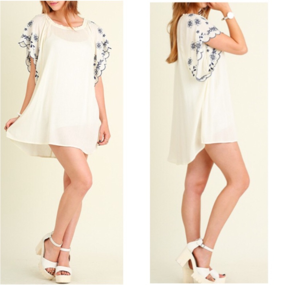Just in! Embroidered dress - Picture 1 of 4